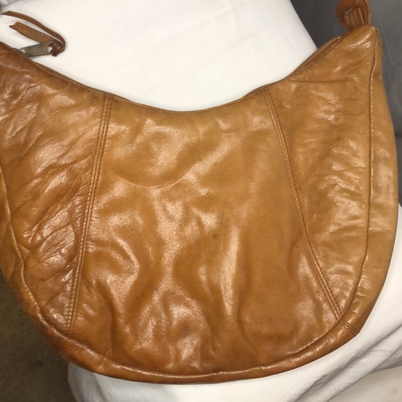 CONTESSA Vintage caramel brown genuine leather hobo style handbag. - Picture 11 of 11